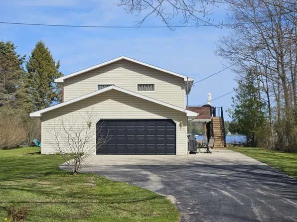 4647 W Cedar Lake Rd, Greenbush, MI 48738