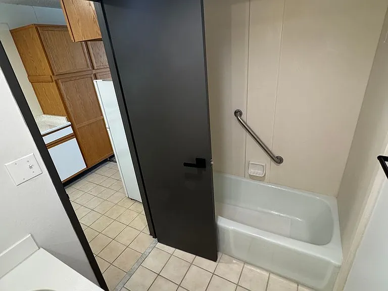 The McCoy at 8035 Apartments - Clive — Photo 50