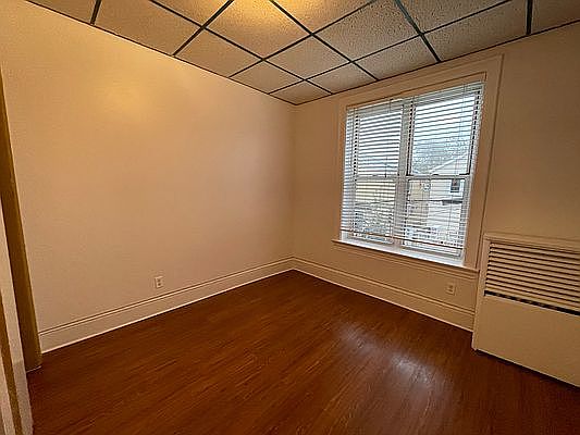 4th image of 2343 E 22nd St APT 1