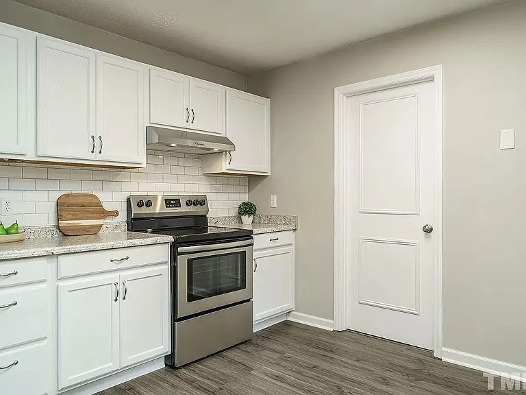 1219 Fernridge Dr — Photo 17