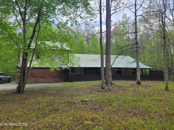 540 Leistner Dr, Monterey, TN 38574