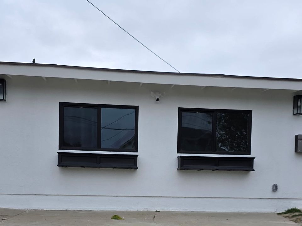 1st image of 3857 Newton St