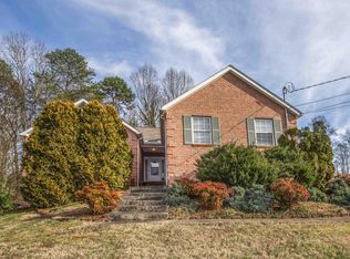 103 Bluff Pointe Rd, Harriman, TN 37748