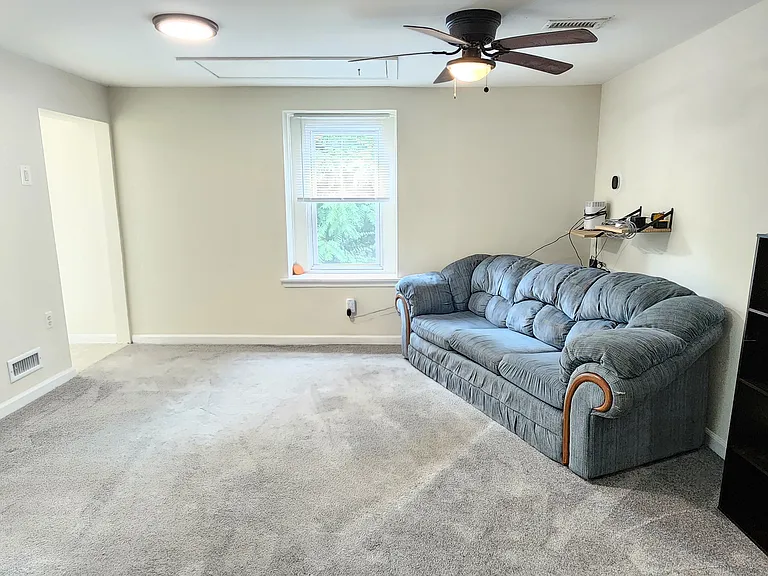 217 Pearl St #2 — Photo 33