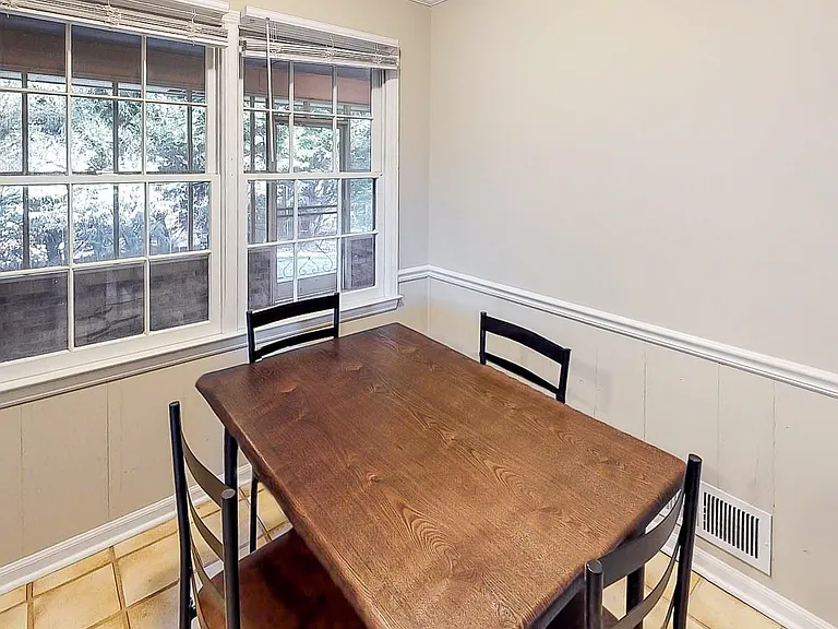Turner Valley Cir SW — Photo 9