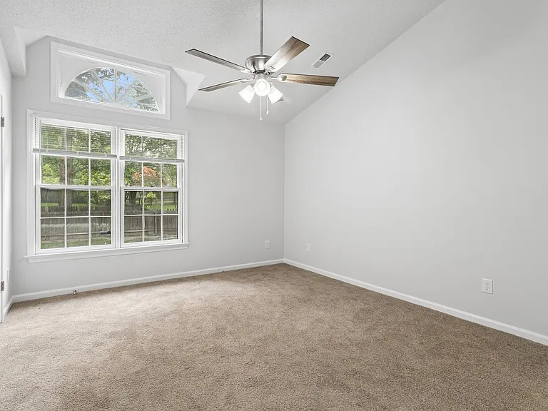 903 Belvoir Cir — Photo 19