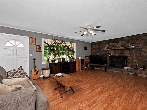 2nd image of 4915 County Road 1223
