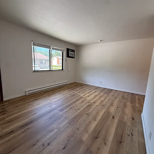 2127 E Belle Ave #C Photo 1 2127 E Belle Ave #C Photo 1