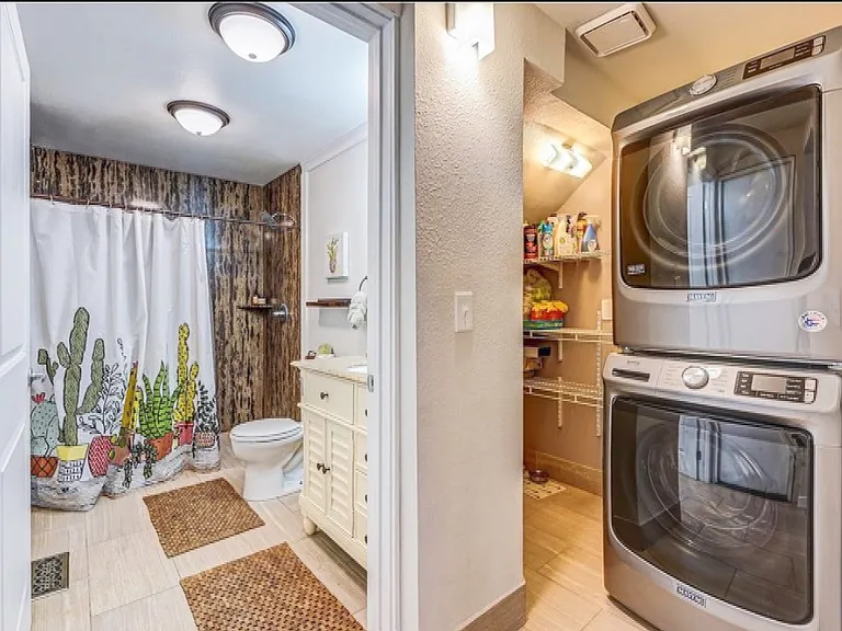 washer & dryer