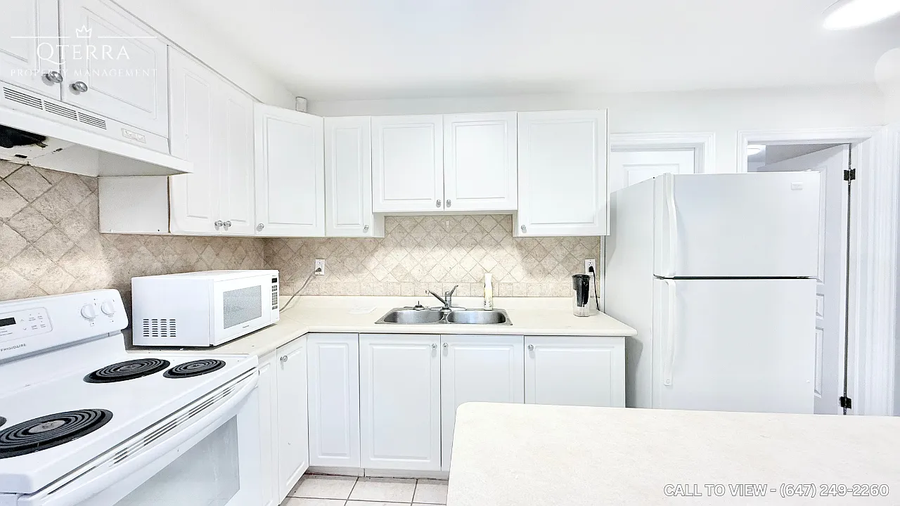 2 bed, 1100 sqft, $2,295 — Photo 2