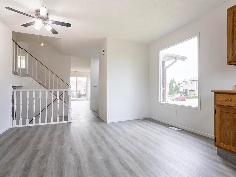 48 Greystone Dr — Photo 12