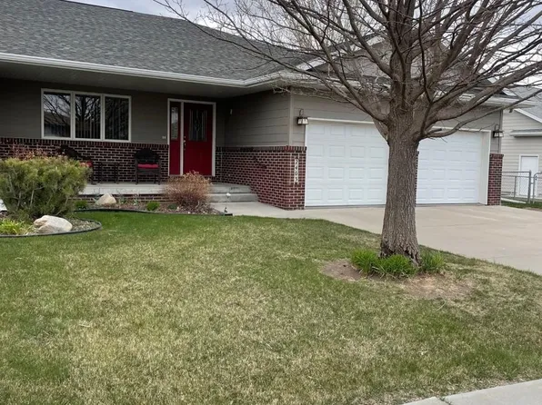 2403 L Ave, Gothenburg, NE 69138