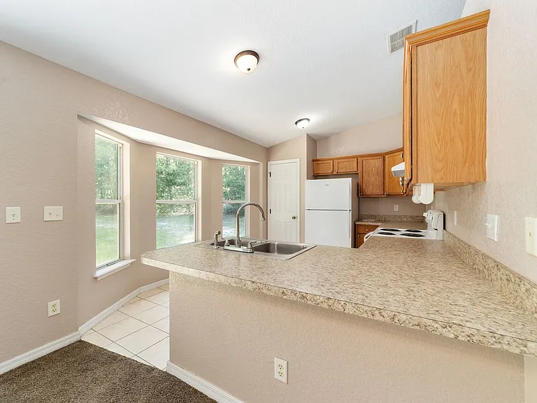 19619 SW Eagle Dr — Photo 11