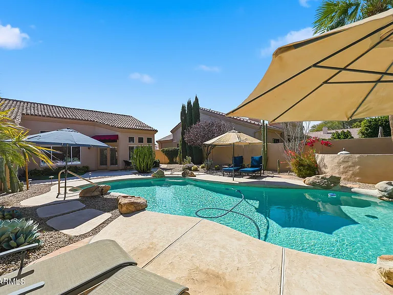 7642 E Hartford Dr — Photo 49