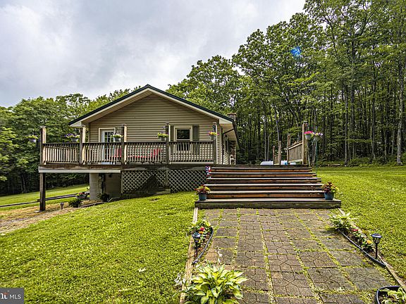 2nd image of 230 Rocky Mountain Dr