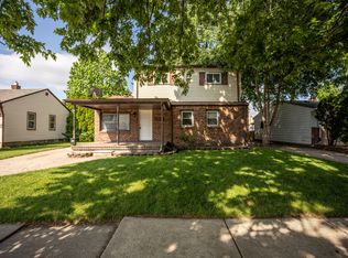28611 Victor St, Roseville, MI 48066
