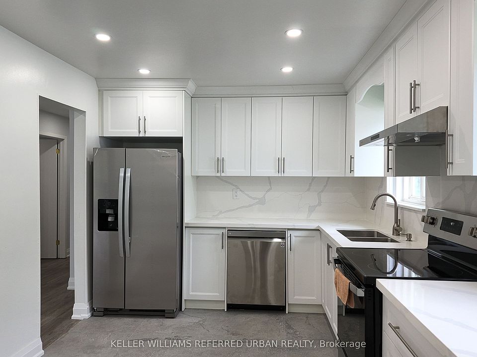 1st image of 36 Yucatan Rd