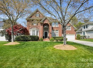 10721 Jordan Rae Ln, Charlotte, NC 28277