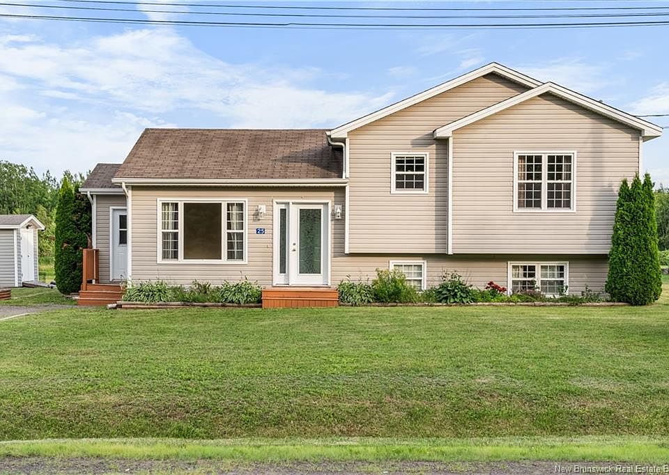 1st image of 25 Clement Ave