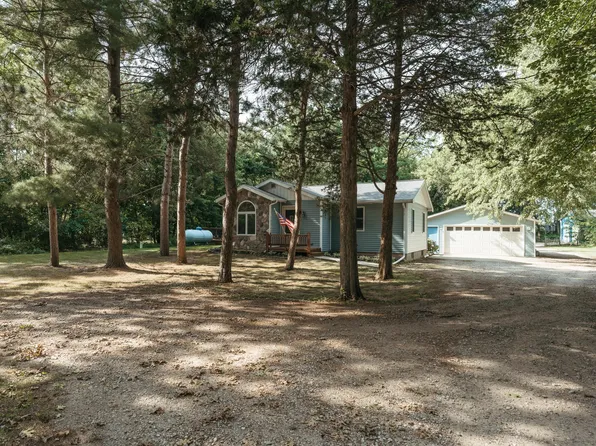 4338 W State Rd, Middleville, MI 49333