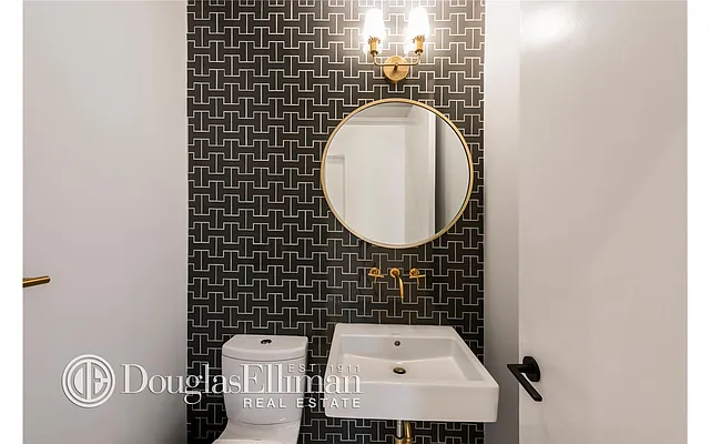 Sold by Douglas Elliman | media 16