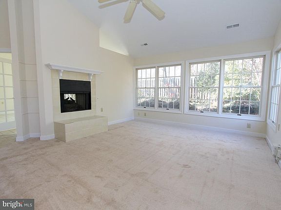 2nd image of 11467 Charleston Ct