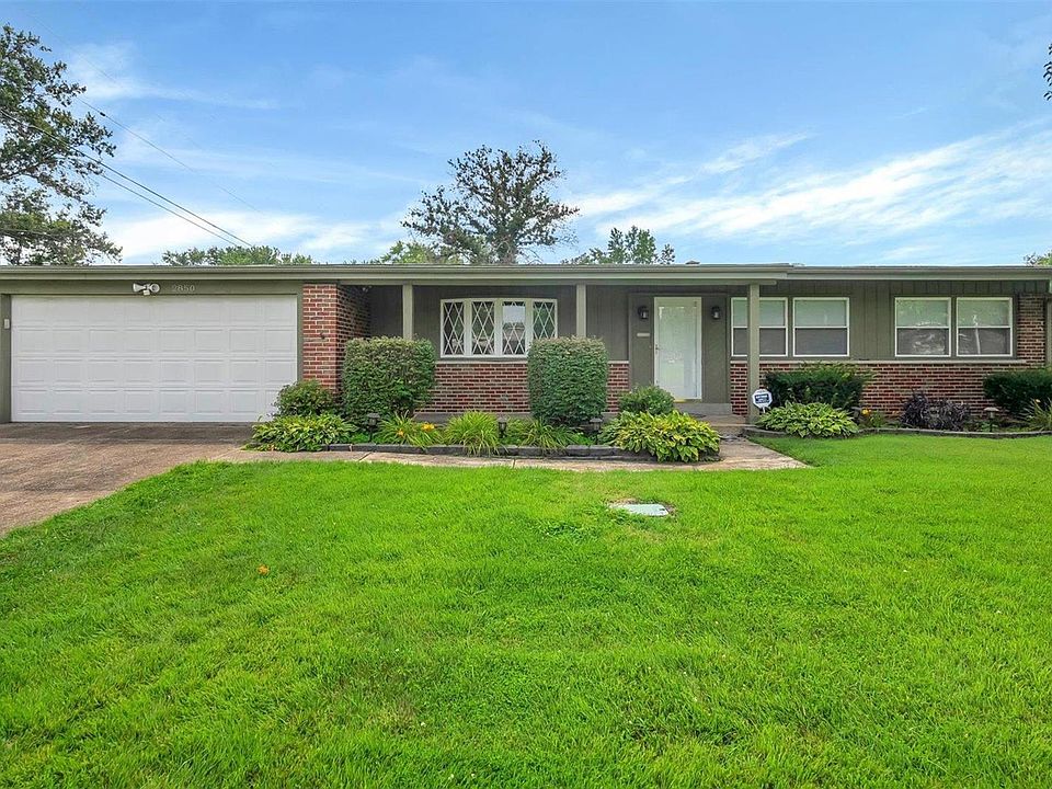 1st image of 2850 N Waterford Dr