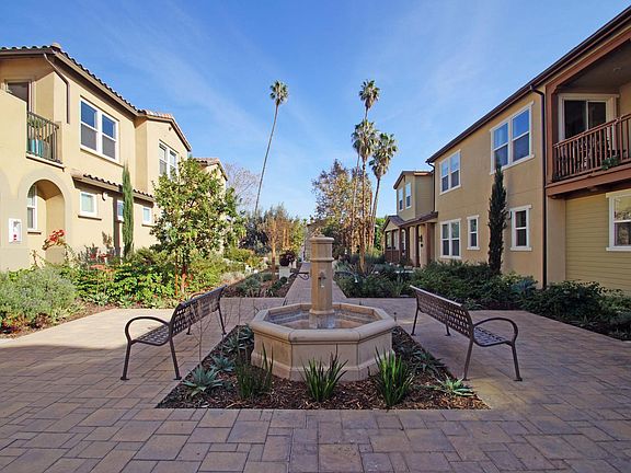 2nd image of 281 N Mar Vista Ave
