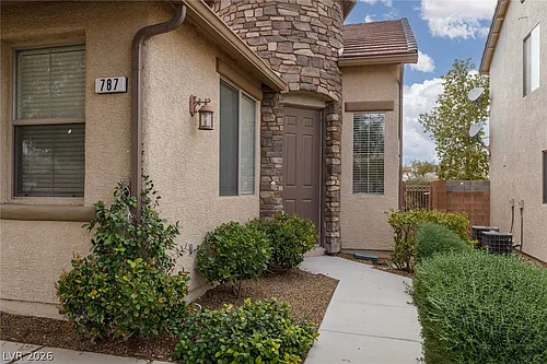 787 Rise Canyon Dr Photo 1