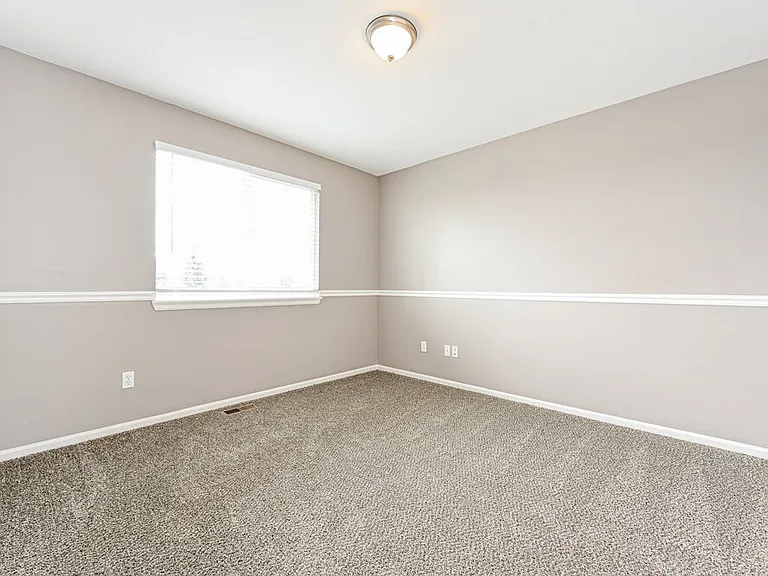 858 Sundown Dr — Photo 20