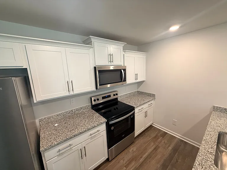 5167 Hyrule Dr — Photo 11