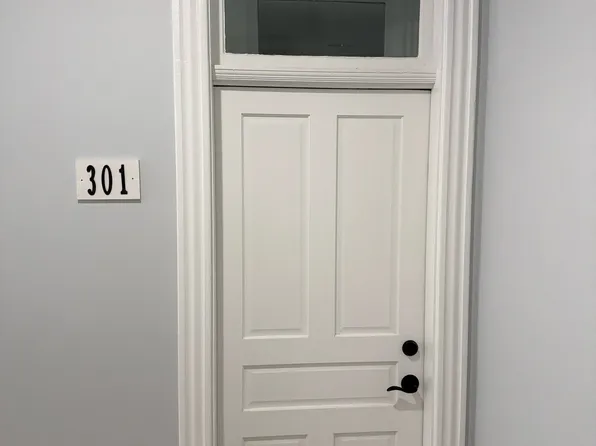 Rider Lacey Block - 301, 1710 Central Ave, Dubuque, IA 52001