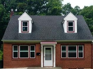 830 S Hoffert St, Fountain Hill, PA 18015