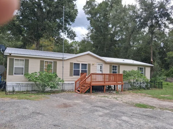 631 NE 674th St, Old Town, FL 32680