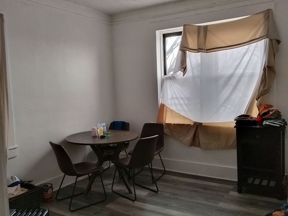 2nd image of 207 Drake Ave #B10