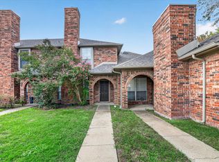 802 Custer St #1, Arlington, TX 76014
