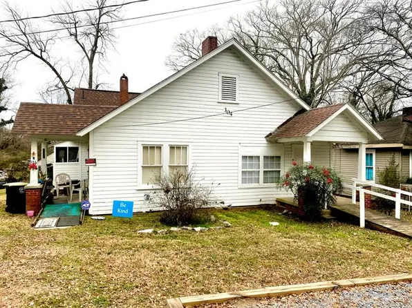 304 Pearl St NE, Rome, GA 30161