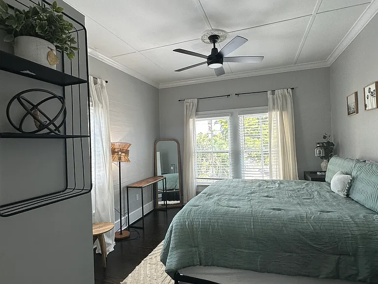 1307 Whitehead St #4 — Photo 12