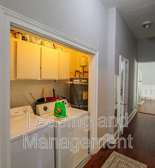 208 Calhoun St #A — Photo 11