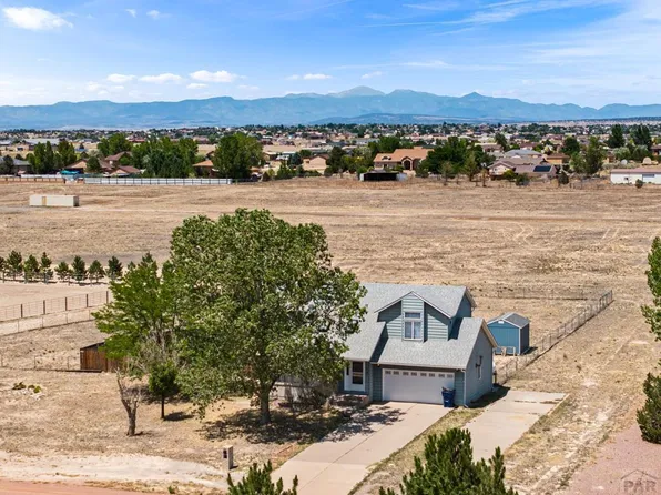 967 W Yerba Buena Dr, Pueblo West, CO 81007