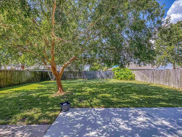 3747 Boardwalk Ct — Photo 29