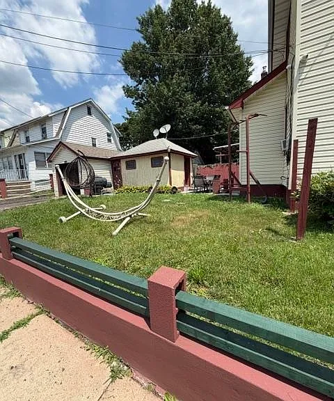 191 Hollywood Ave — Photo 10