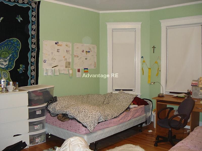 2nd image of 87 Gardner St #A1