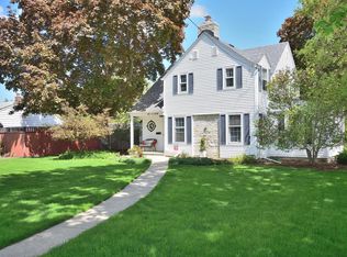 1100 Summit Ave, Waukesha, WI 53188