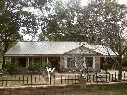 1st image of 260 Highland Dr