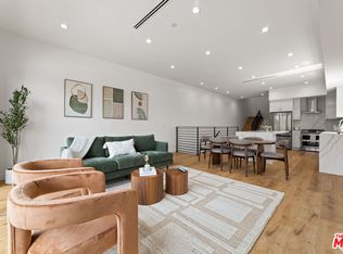 5120 1/2 Laurel Canyon Blvd, Valley Village, CA 91607