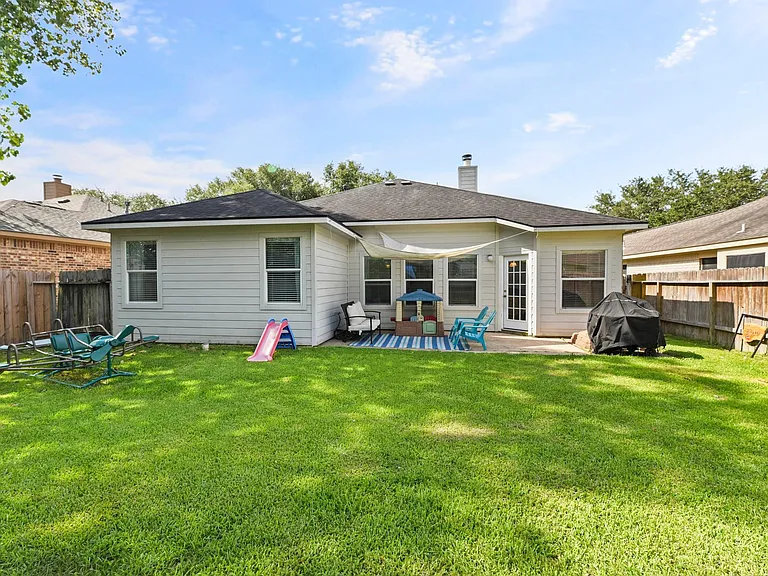 32018 Anne Ln — Photo 21