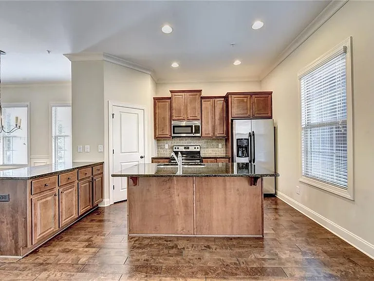 2448 Tenor Ln — Photo 31
