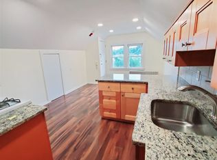 100 Colonial Rd, Stamford, CT 06906