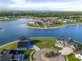 3832 Bounty Cir, Bismarck, ND 58504